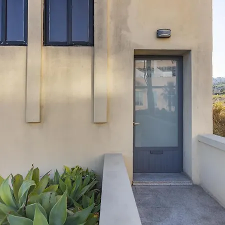 Beachfront 2br In Mellieha Seashore
