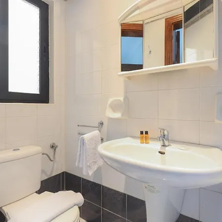 Beachfront 2 Bedroom 아파트 Is-Sellum