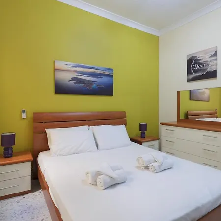 Beachfront 2br In Mellieha Seashore 아파트