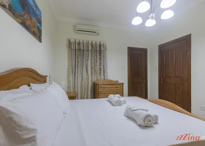 Beachfront 2 Bedroom Διαμέρισμα